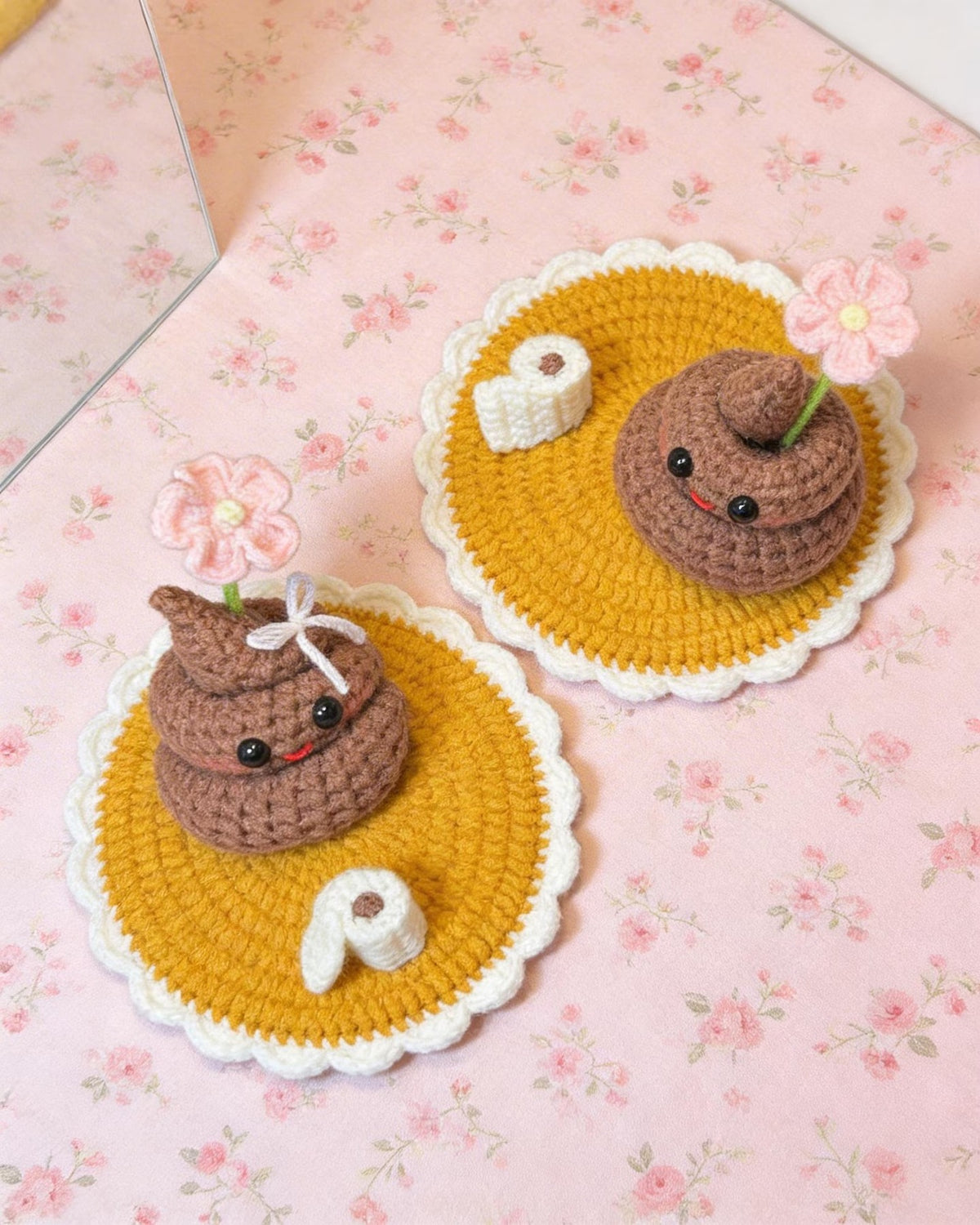Funny Crochet Phone Holder, Toilet Paper Poop Desk Stand, Handmade Quirky Phone Stand, Bathroom Humor Desk Decor, Gag Gi